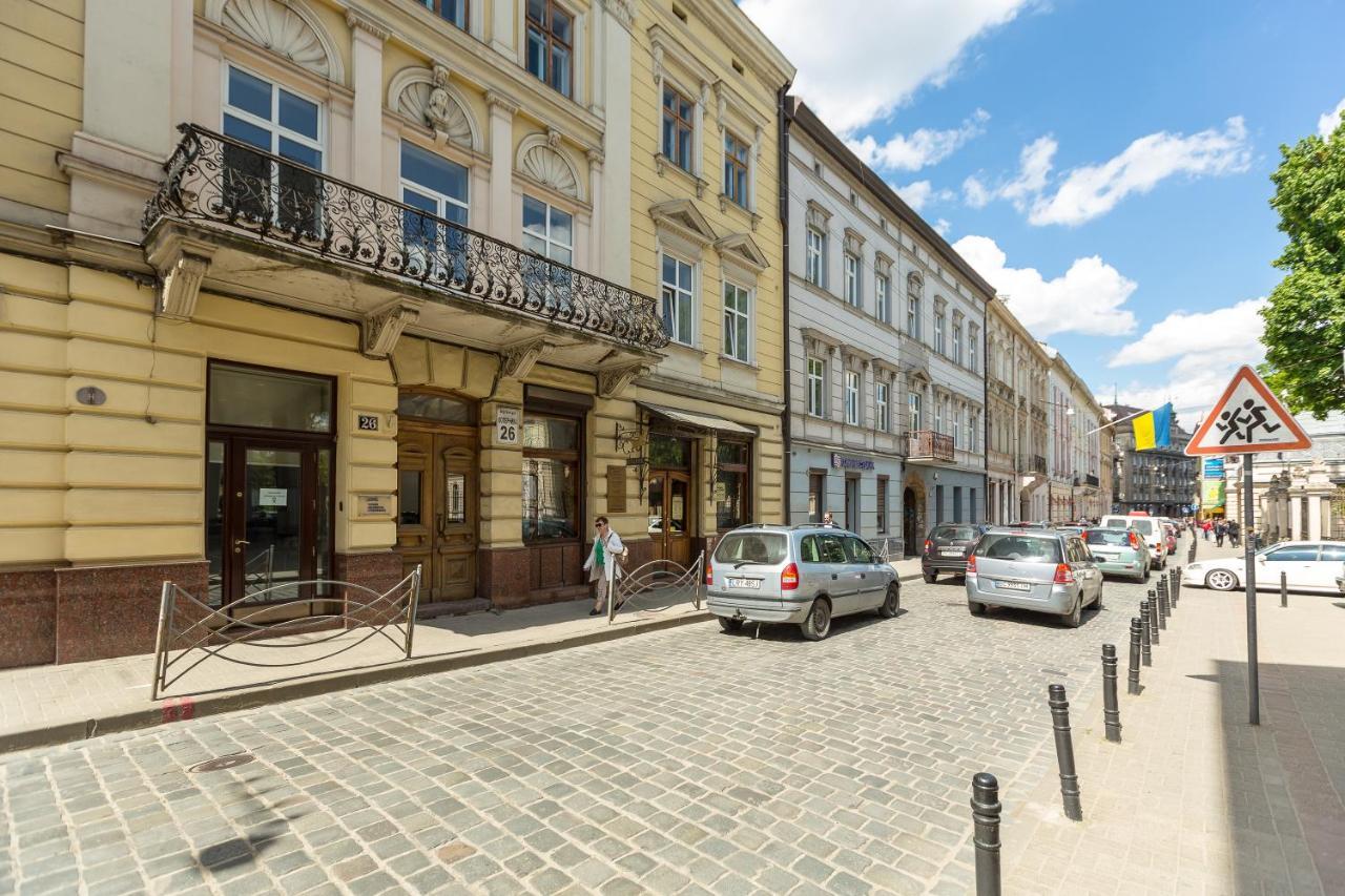 Квартира В Центрі Подобово На Вулиці Коперника 26 Біля Палацу Мистецтв Lviv Buitenkant foto