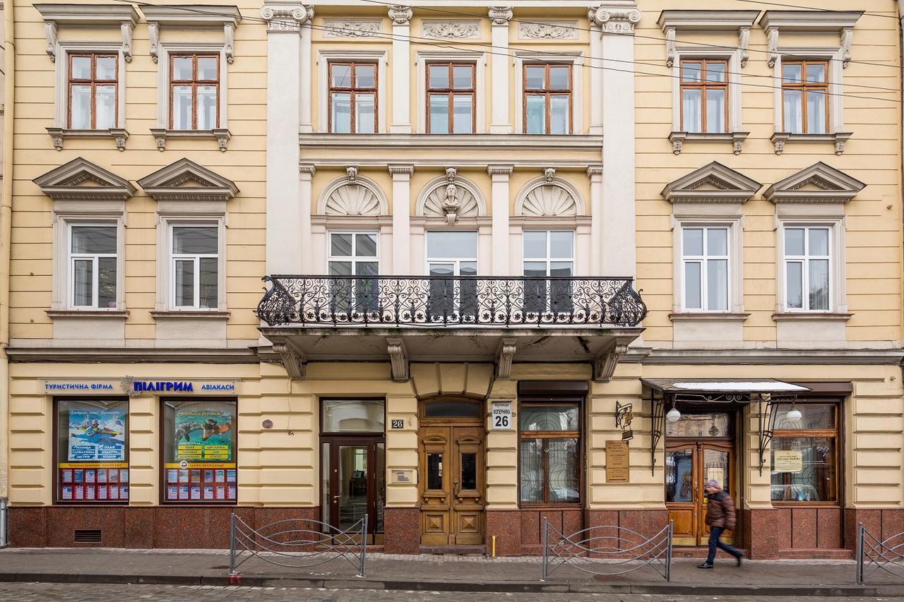 Квартира В Центрі Подобово На Вулиці Коперника 26 Біля Палацу Мистецтв Lviv Buitenkant foto